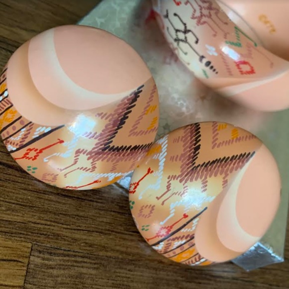 Handpainted Earring/Bracelet Set - Picture 2 of 15